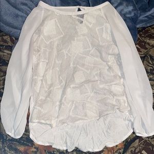 Long sleeve laced shirt